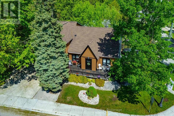 Property Photo:  24 McNab Street West  ON N0B 1S0 
