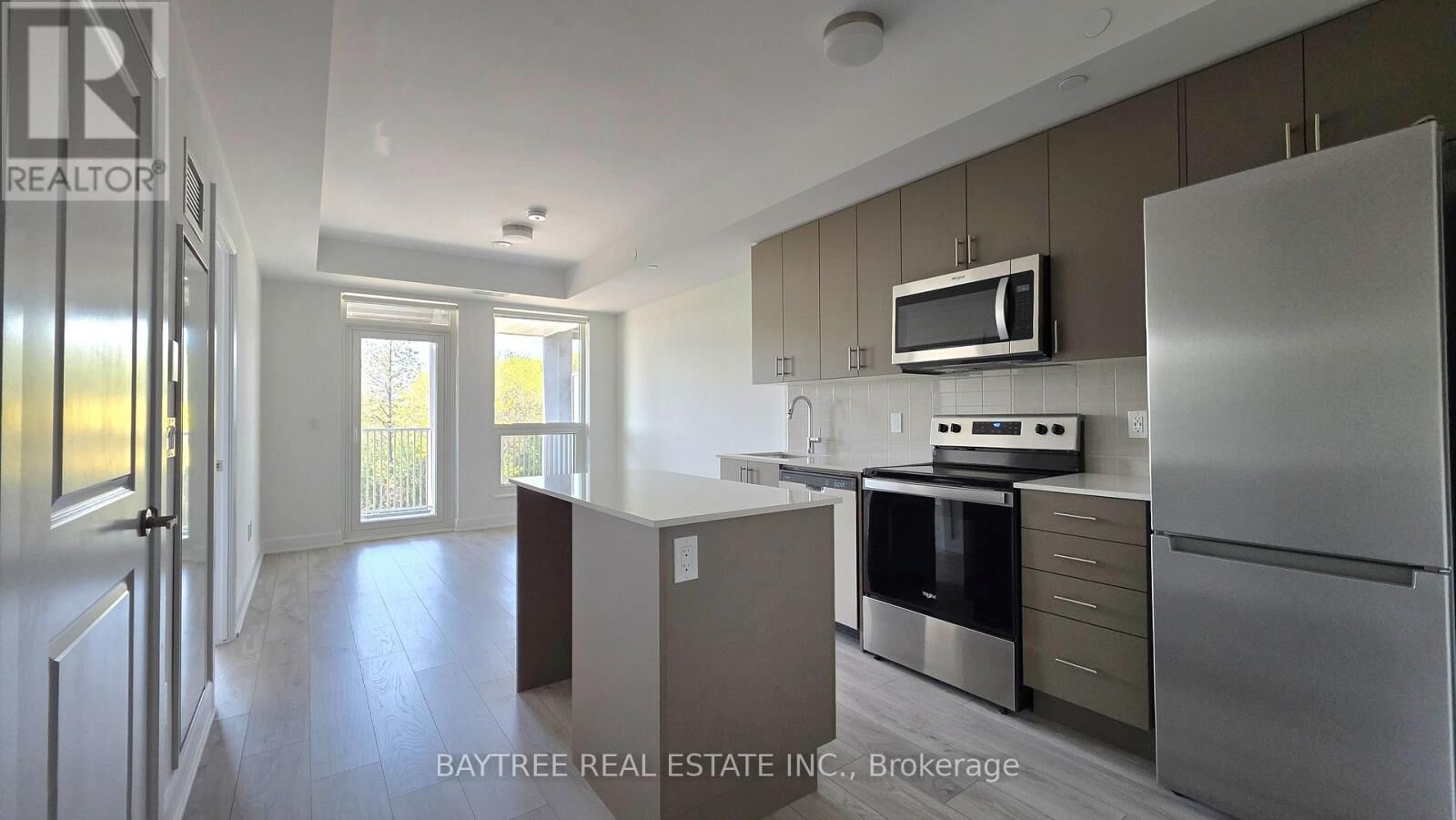 Property Photo:  3240 William Coltson Avenue 425  ON L6H 8C8 