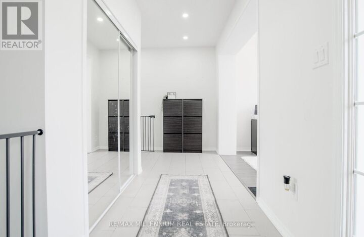 Property Photo: 87 Longboat Run West ON N3T 0P6