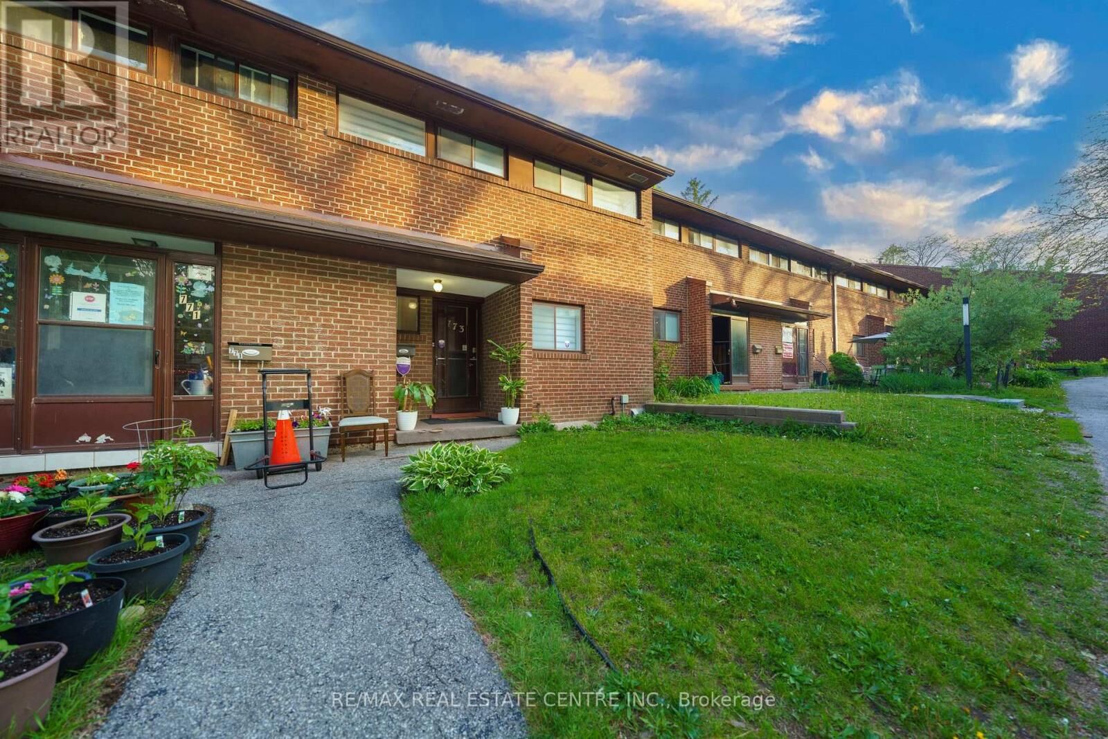 Property Photo:  773 Military Trail 30  ON M1E 4P6 