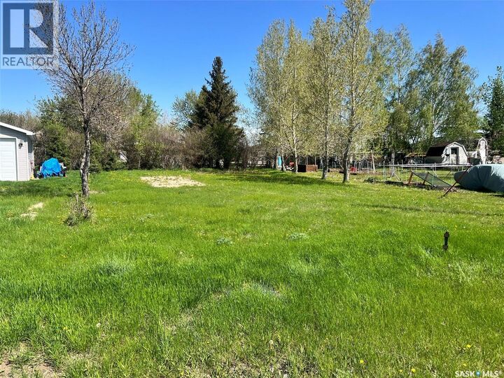 Property Photo:  260 Elm Crescent  SK S0G 0L0 