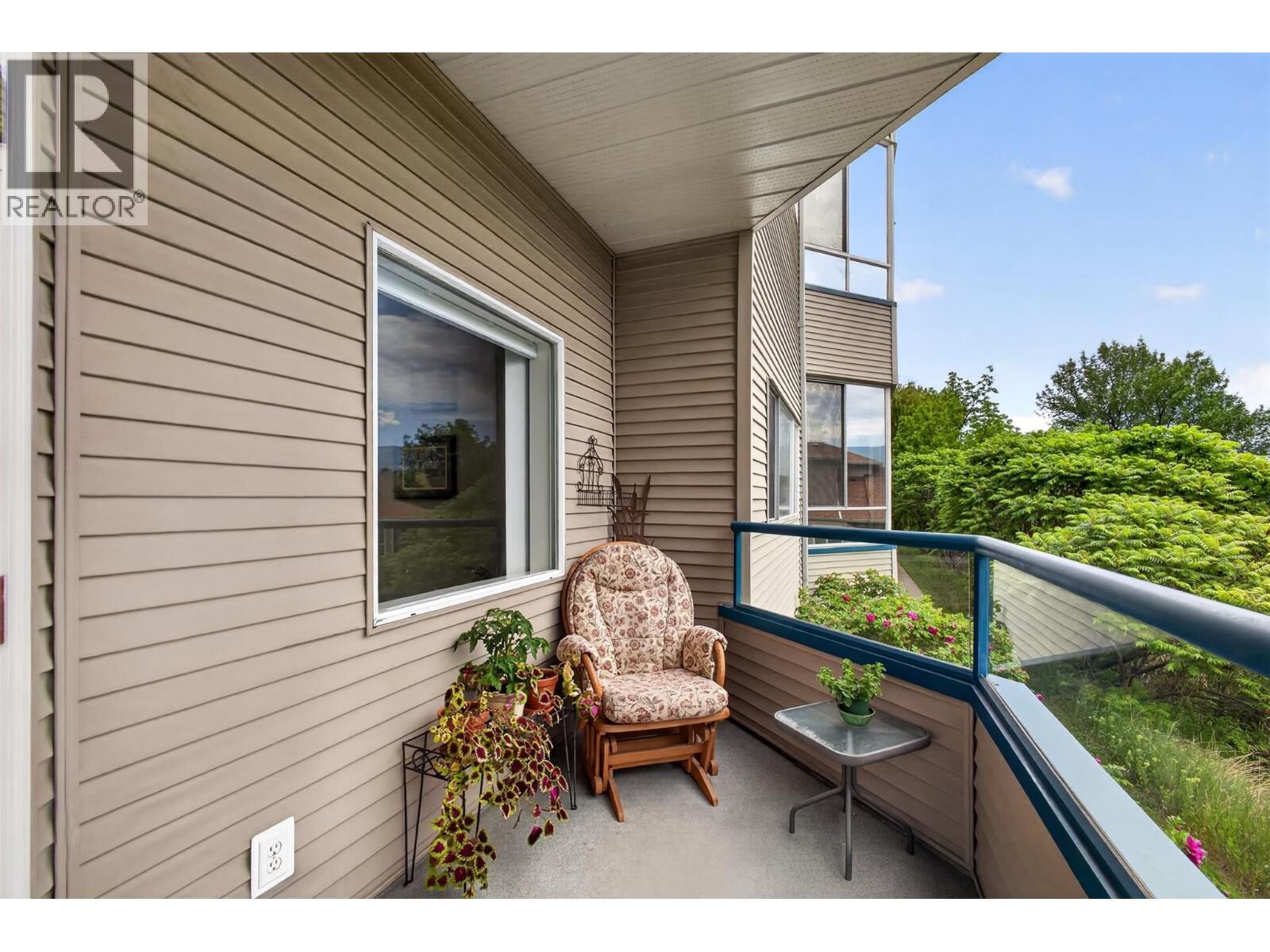 Property Photo: 877 Klo Road 106 BC V1Y 9R1