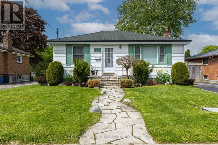 Property Photo: 271 Taylor Street ON N5Y 2J6