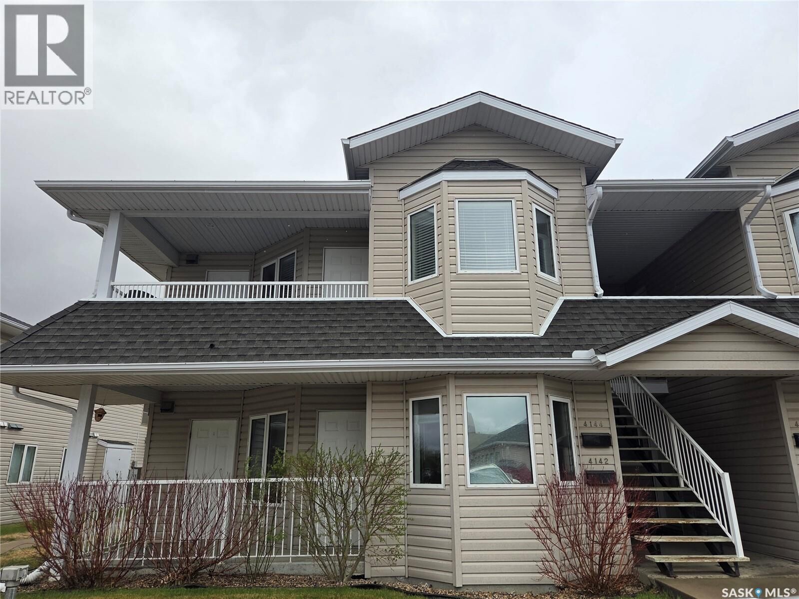 Property Photo:  4144 Buckingham Drive E  SK S4V 3A9 