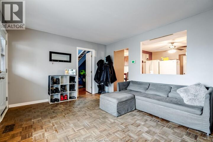 Property Photo:  2332 Parent Avenue  ON N8W 2E5 