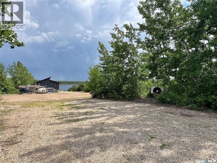 Property Photo:  641 Willow Point Way  SK S0K 3V0 