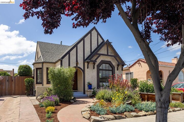 Property Photo:  255 Best Ave  CA 94577 