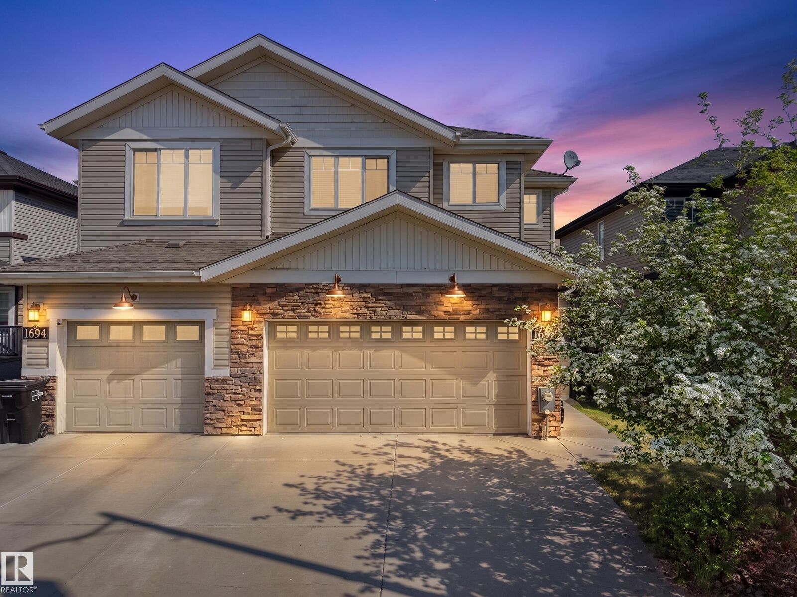Property Photo: 1692 Cunningham Way SW AB T6W 0W5