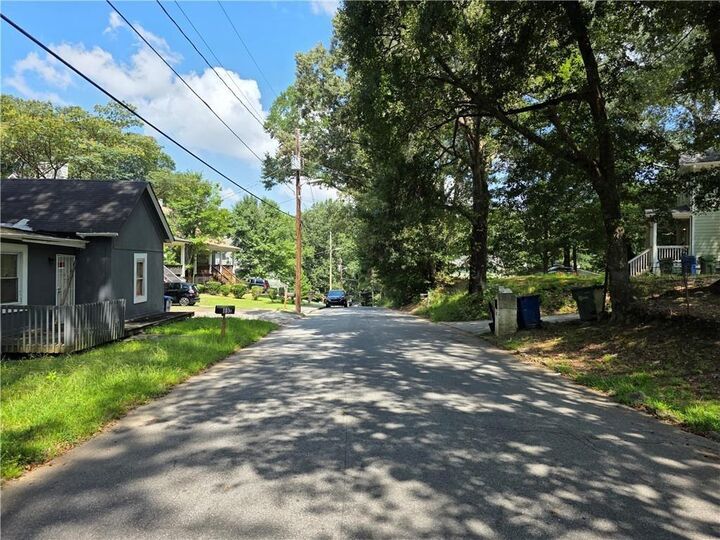 Property Photo:  892 Ridge Avenue NW  GA 30318 