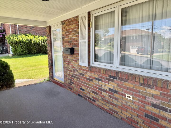 Property Photo:  207 Yesu Drive  PA 18505 