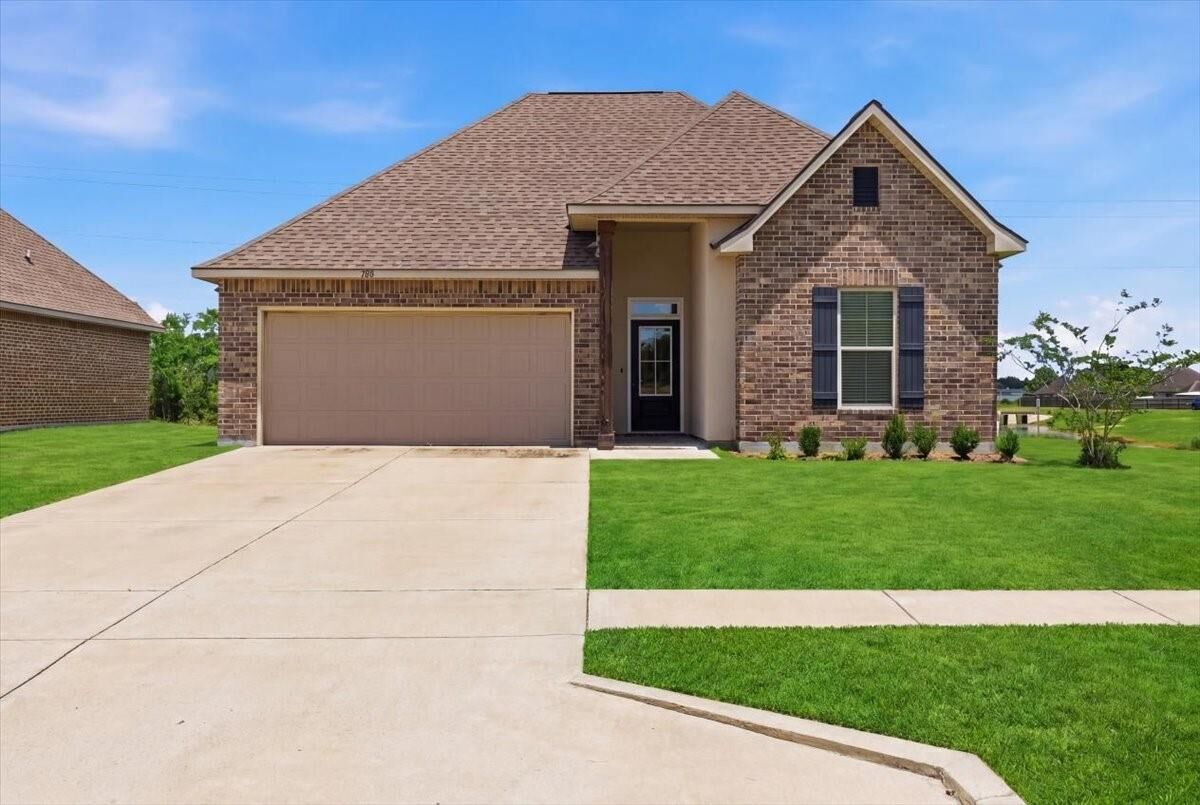 Property Photo:  702 Balsa Wood Drive  TX 77630 