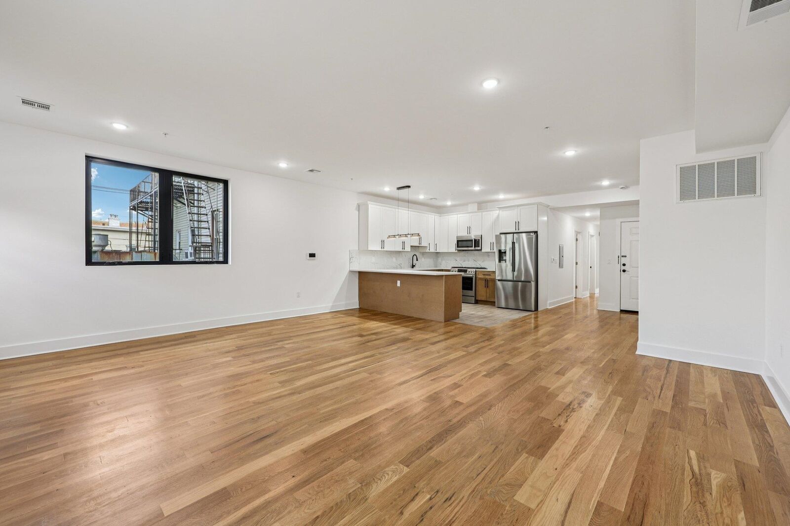 Property Photo:  1003 Summit Ave 2  NJ 07307-1714 