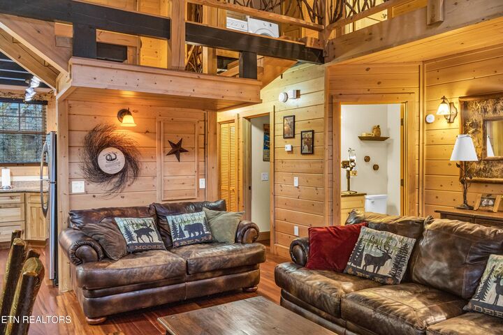 Property Photo: 1667 Cherohala Skyway TN 37385