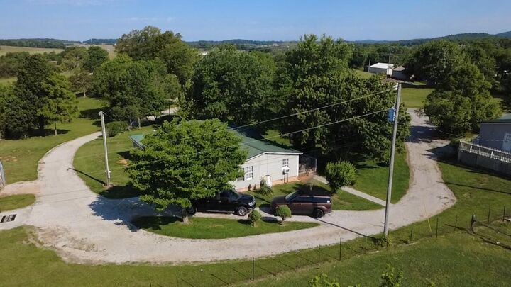 Property Photo:  150 Boston Hill Road  KY 42633 