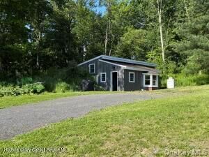 Property Photo:  884 Camby Road  NY 12545 