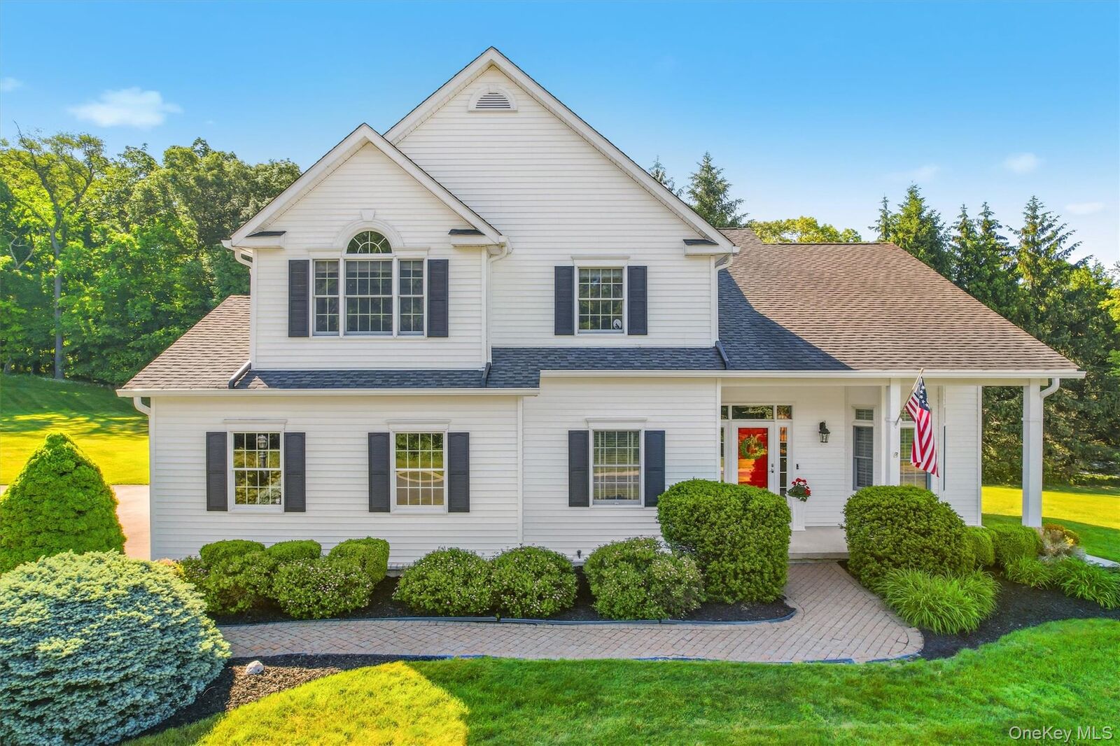 Property Photo:  8 Twin Spring Lane  NY 10921 