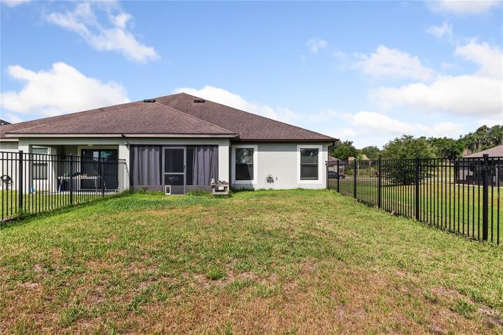 Property Photo:  5581 Maggiore Boulevard  FL 33805 