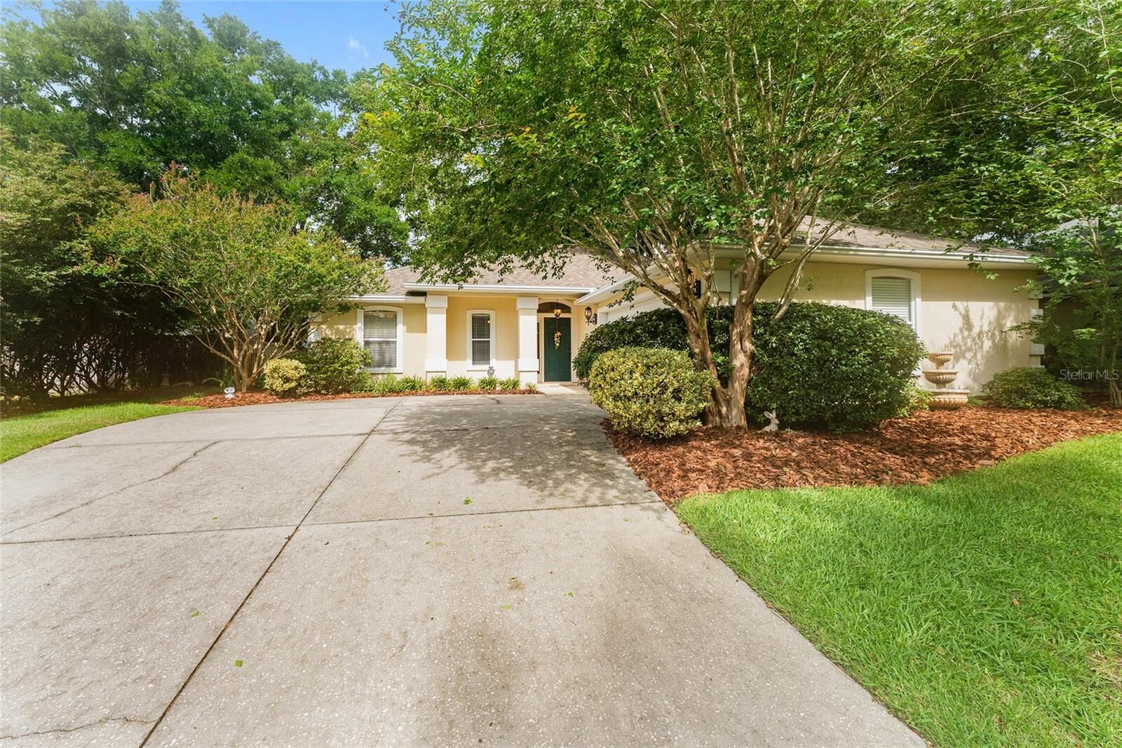 Property Photo: 4434 NW 36th Terrace FL 32605