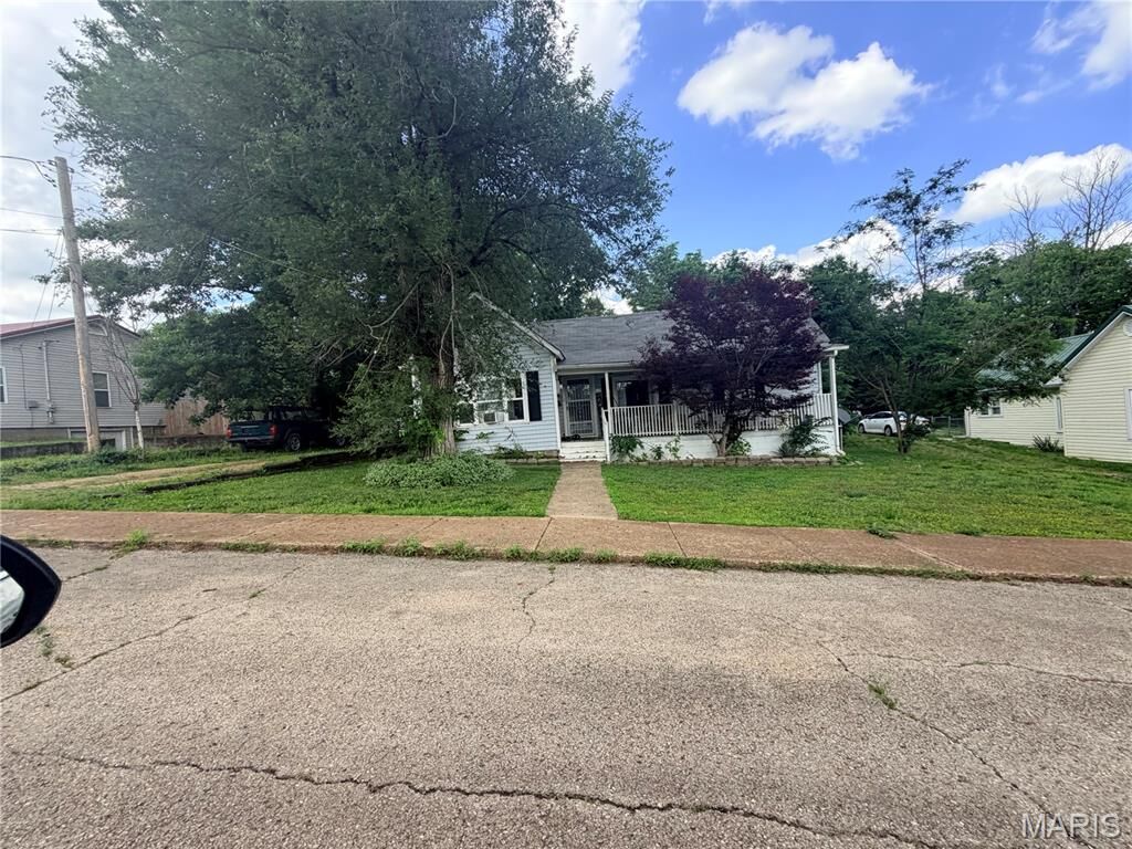 Property Photo:  120 Glendale Street  MO 63601 