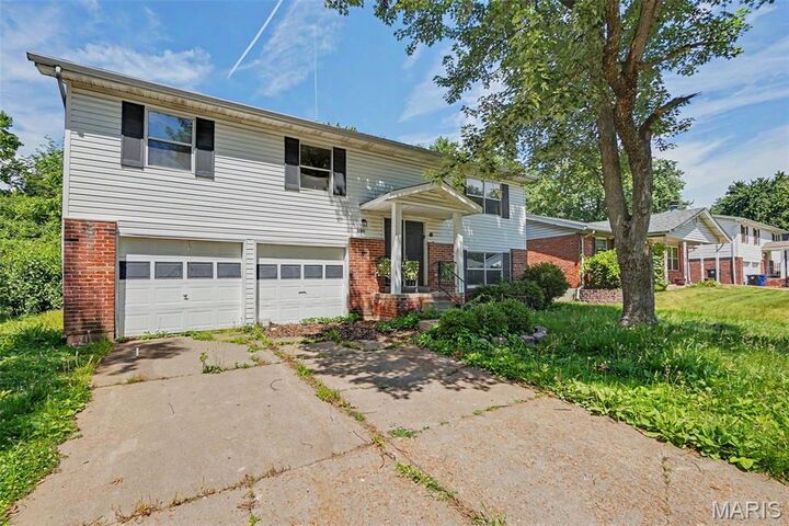 Property Photo: 2337 Millvalley Drive MO 63031