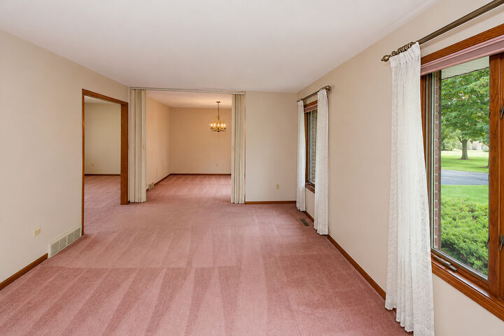 Property Photo: 5217 Briarwood Road IL 60098