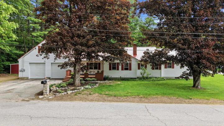 Property Photo:  19 Deer Street  NH 03276 