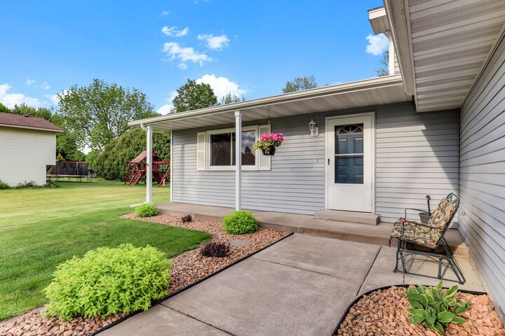 Property Photo:  31115 Olinda Trail  MN 55045 