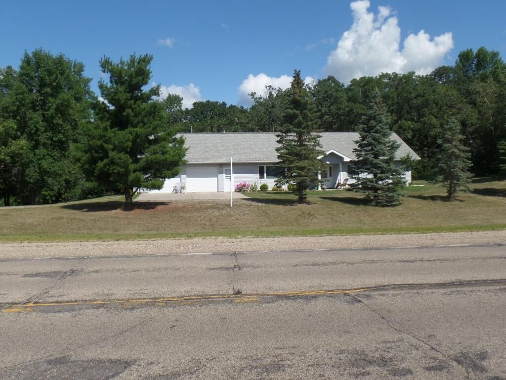 Property Photo: 45161 County Highway 8 MN 56573
