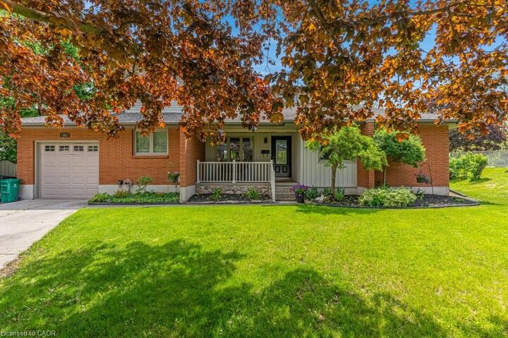 Photo de la propriété: 26 Esther Avenue ON N1S 4L6