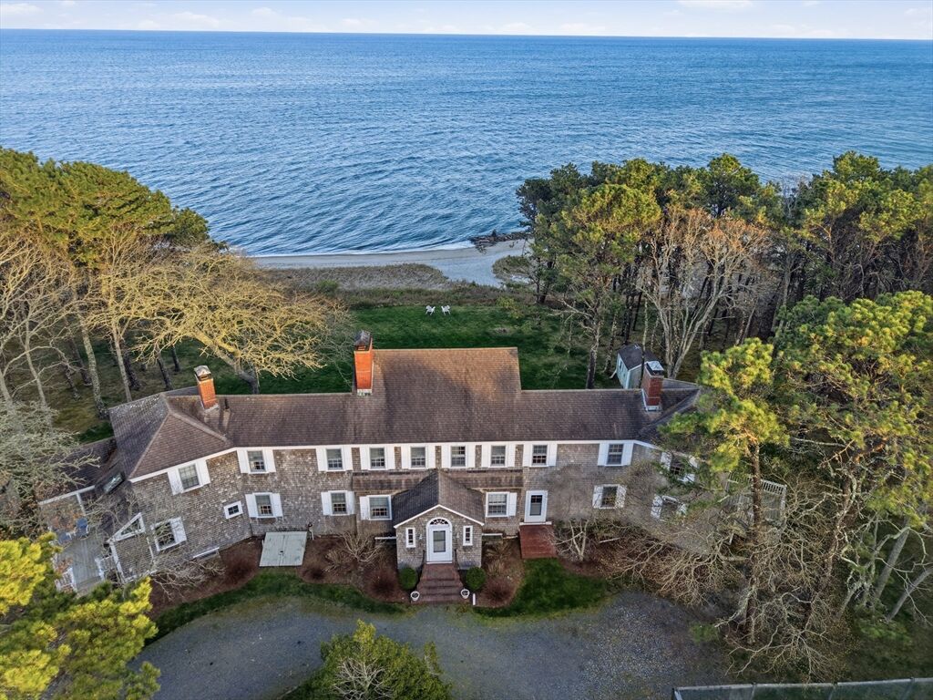 Property Photo:  190 Vineyard Road  MA 02635 