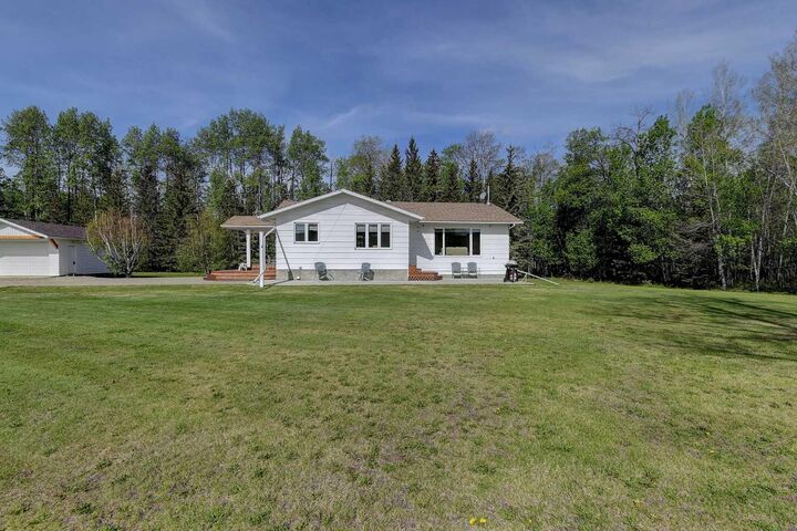 Property Photo: 13429 Township Road 784 Township AB T0H 0A0