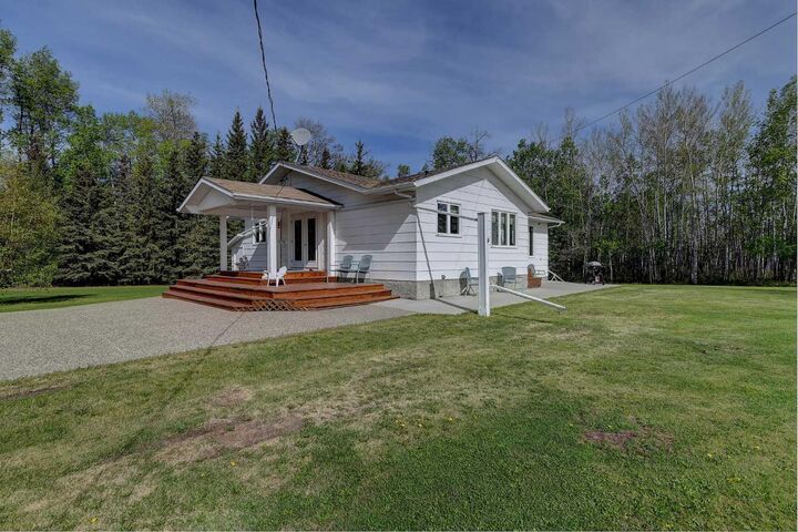 Property Photo: 13429 Township Road 784 Township AB T0H 0A0