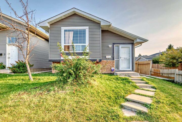 Property Photo: 11 Martinwood Road NE AB T3J 3G6