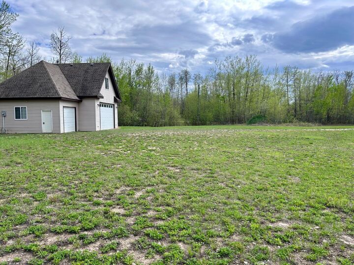 Property Photo: 67325 Churchill Park Rd 414 AB T0A 2C1
