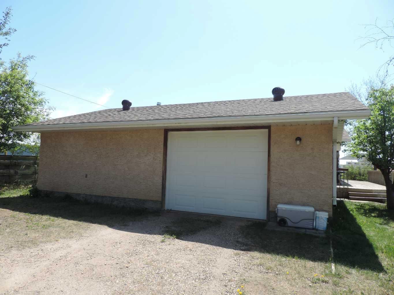 Property Photo:  5048 51  AB T0C 2J0 
