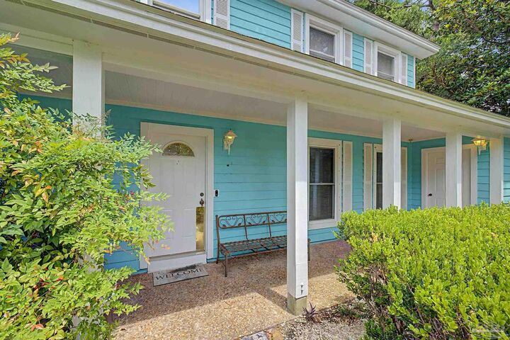 Property Photo:  1166 Eula St  FL 32563 