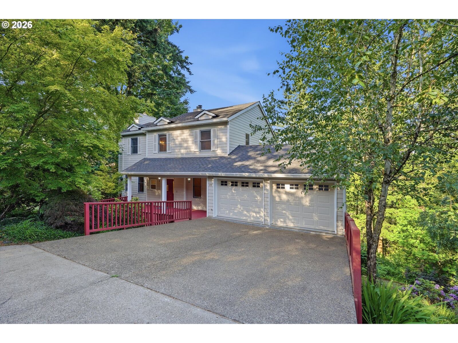 Property Photo:  17 Hidalgo St  OR 97035 