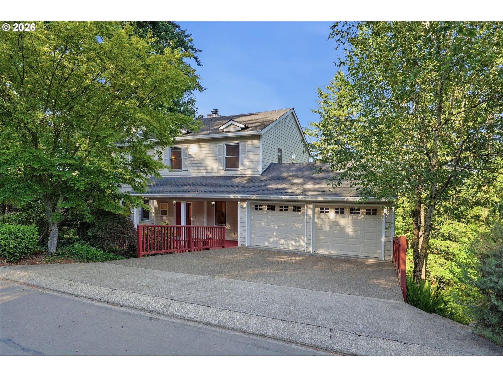 Property Photo:  17 Hidalgo St  OR 97035 