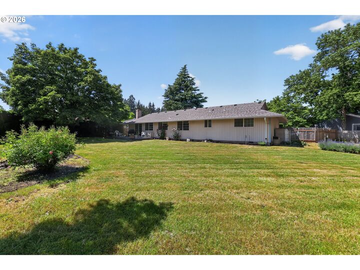 Property Photo:  10017 NE 6th Cir  WA 98664 