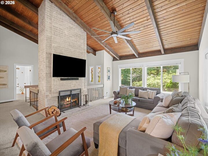 Property Photo:  115 Touchstone Ter  OR 97035 