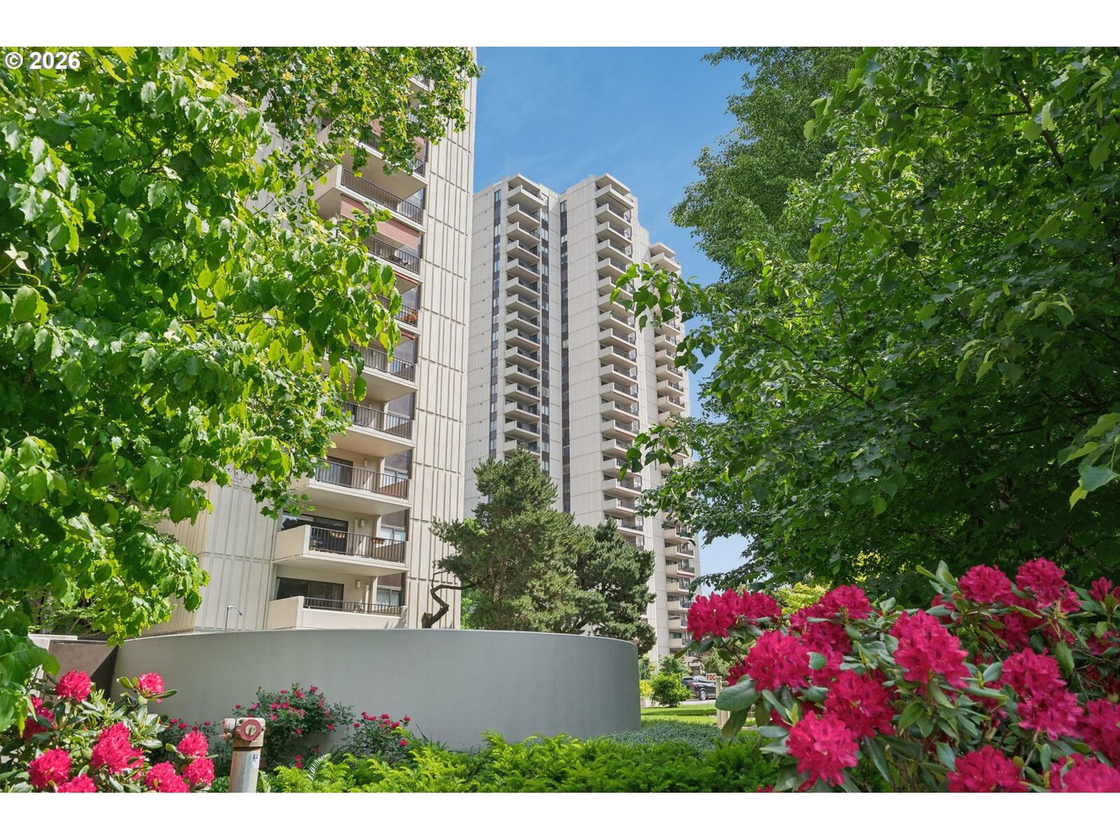 Property Photo: 2211 SW 1st Ave 1402 OR 97201