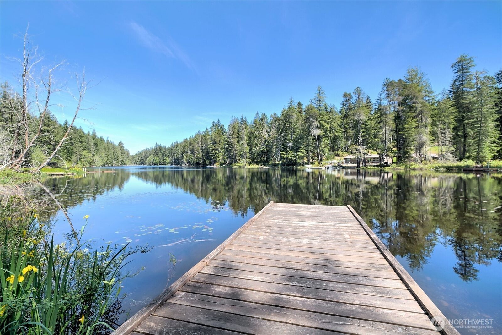 Property Photo: 90 NE Lakeridge Drive WA 98528