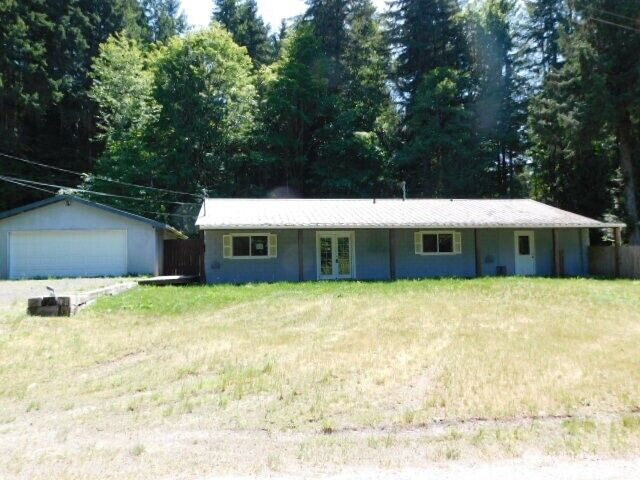 Property Photo: 33 Baskins Road WA 98363