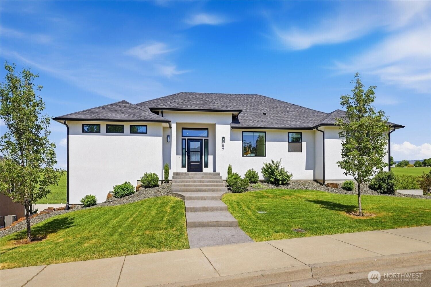 Property Photo: 87 Coyote Ridge Drive WA 99362