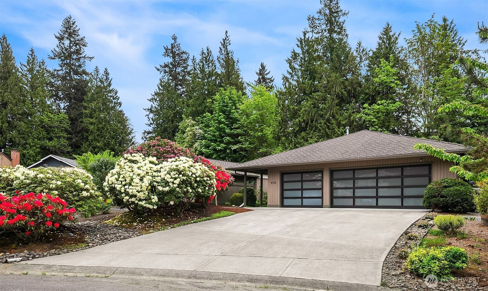 Property Photo: 910 145th Place NE WA 98007