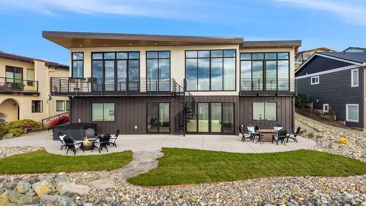 Property Photo:  1104  Bayshore Drive  WA 98282 