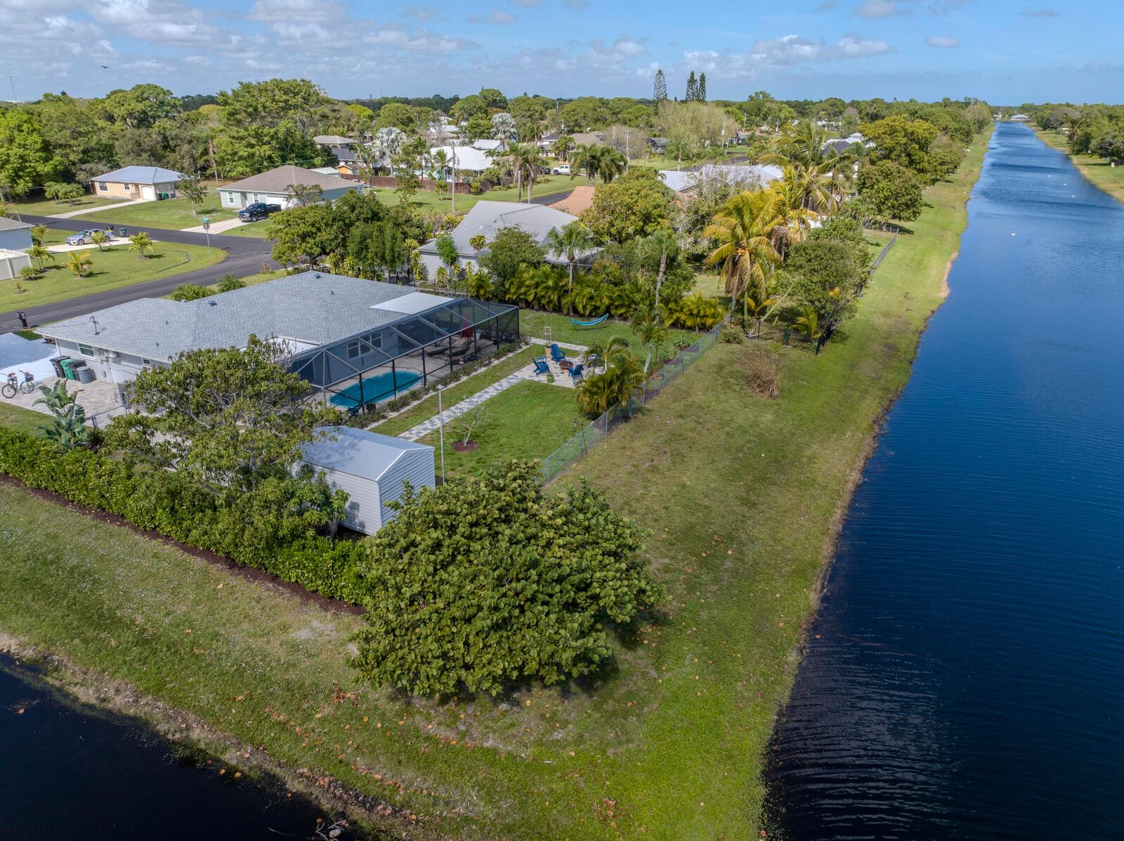 Property Photo:  2513 SE Hallahan Street  FL 34952 