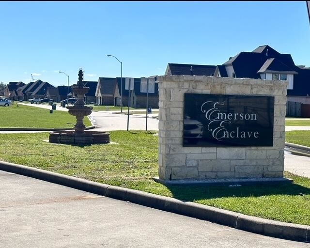 Property Photo: 3210 Yasmine Dior Street TX 77705