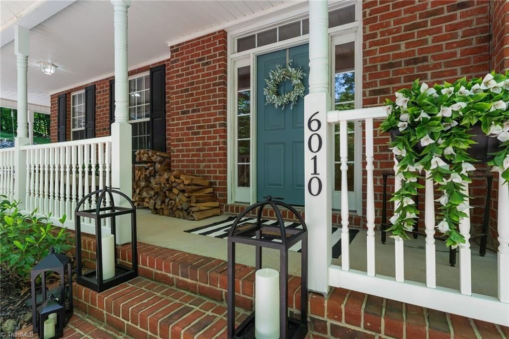 Property Photo:  6010 Kempsford Court  NC 27284 