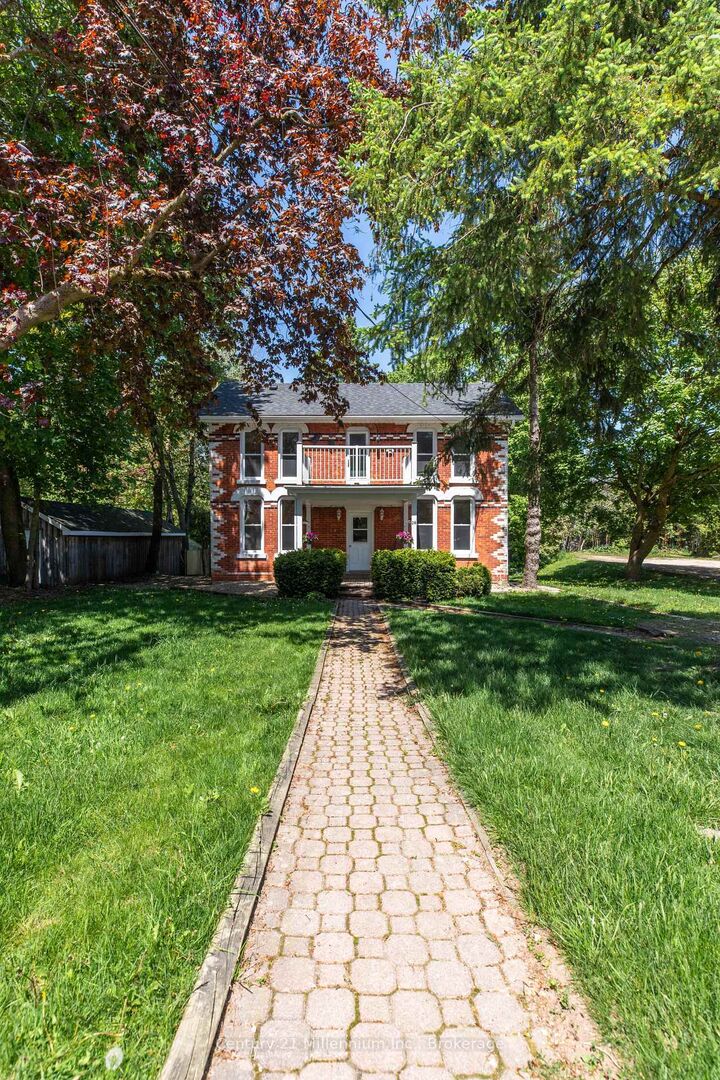 Property Photo:  26 Victoria Avenue  ON N0C 1H0 